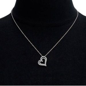 GENUINE NWOT  10 Diamond Natural Rose Cut Diamond Heart Necklace